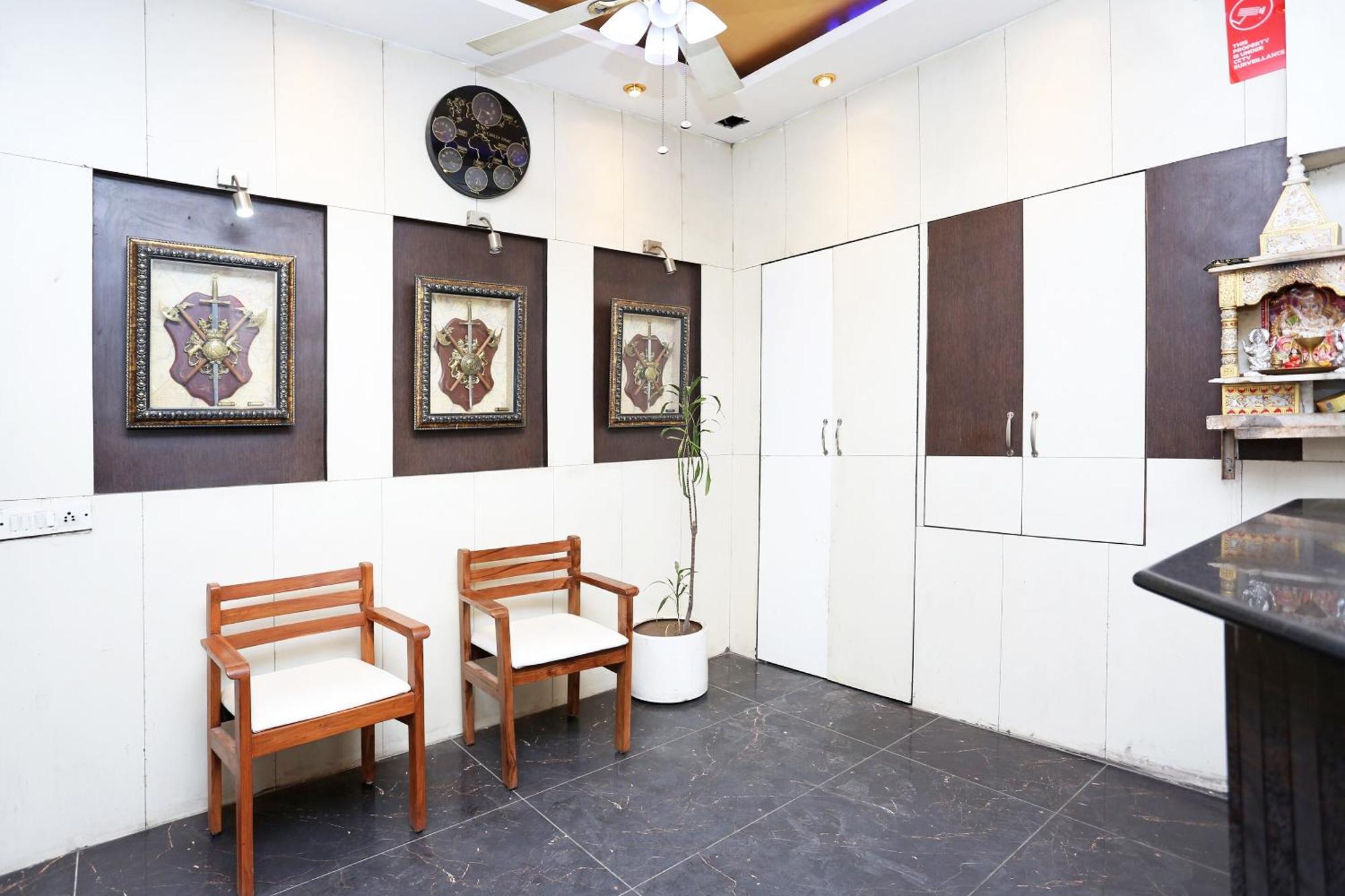 Oyo Flagship Hotel F Five Neu-Delhi Exterior foto