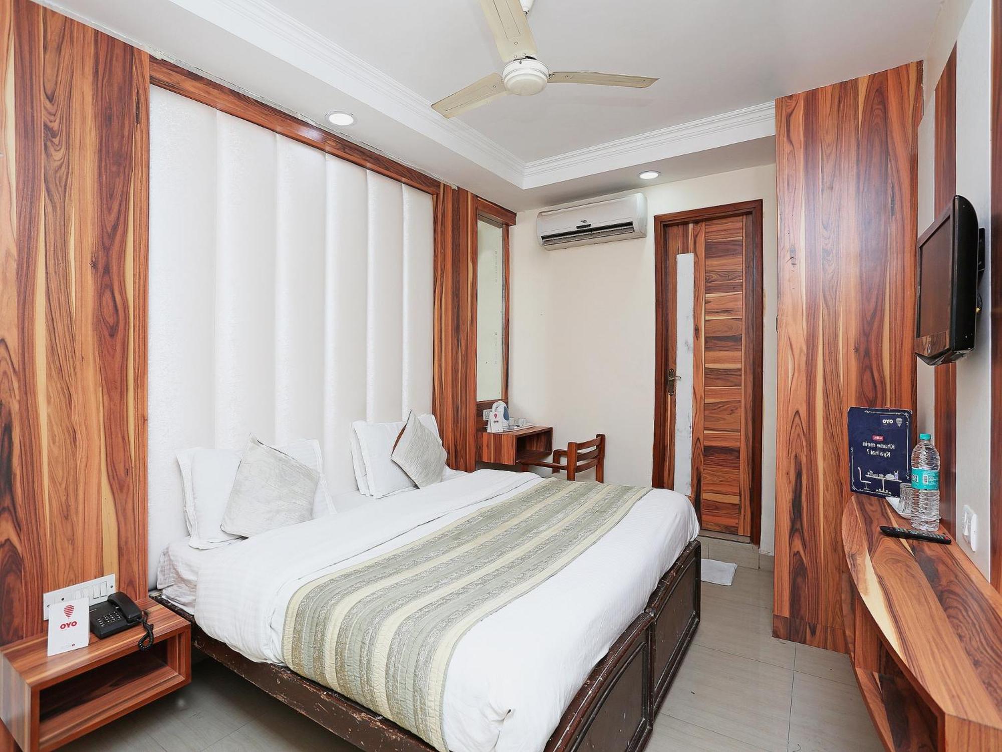 Oyo Flagship Hotel F Five Neu-Delhi Exterior foto