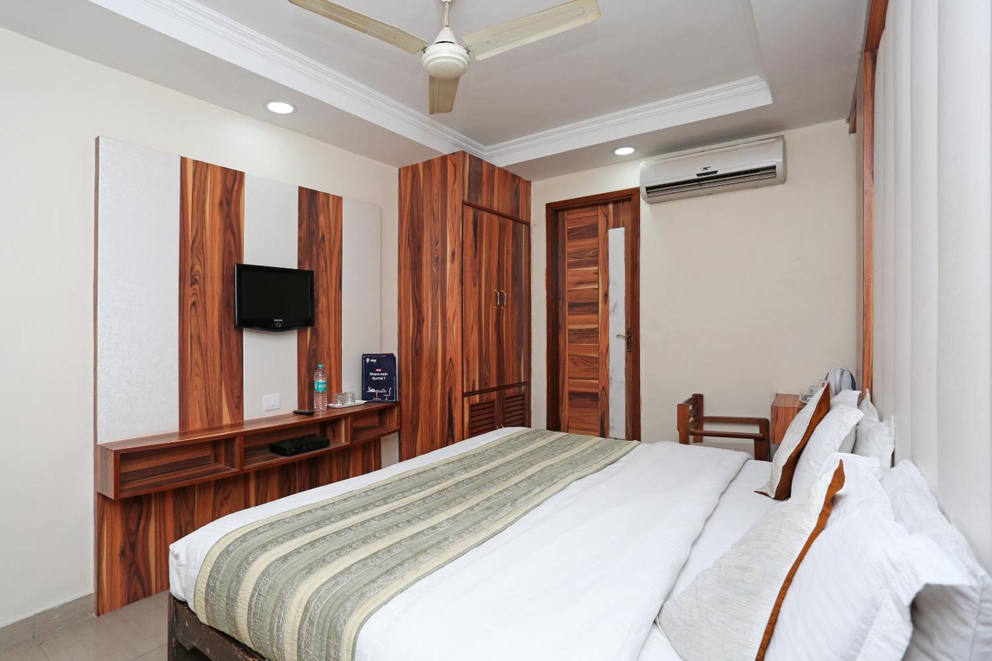 Oyo Flagship Hotel F Five Neu-Delhi Exterior foto