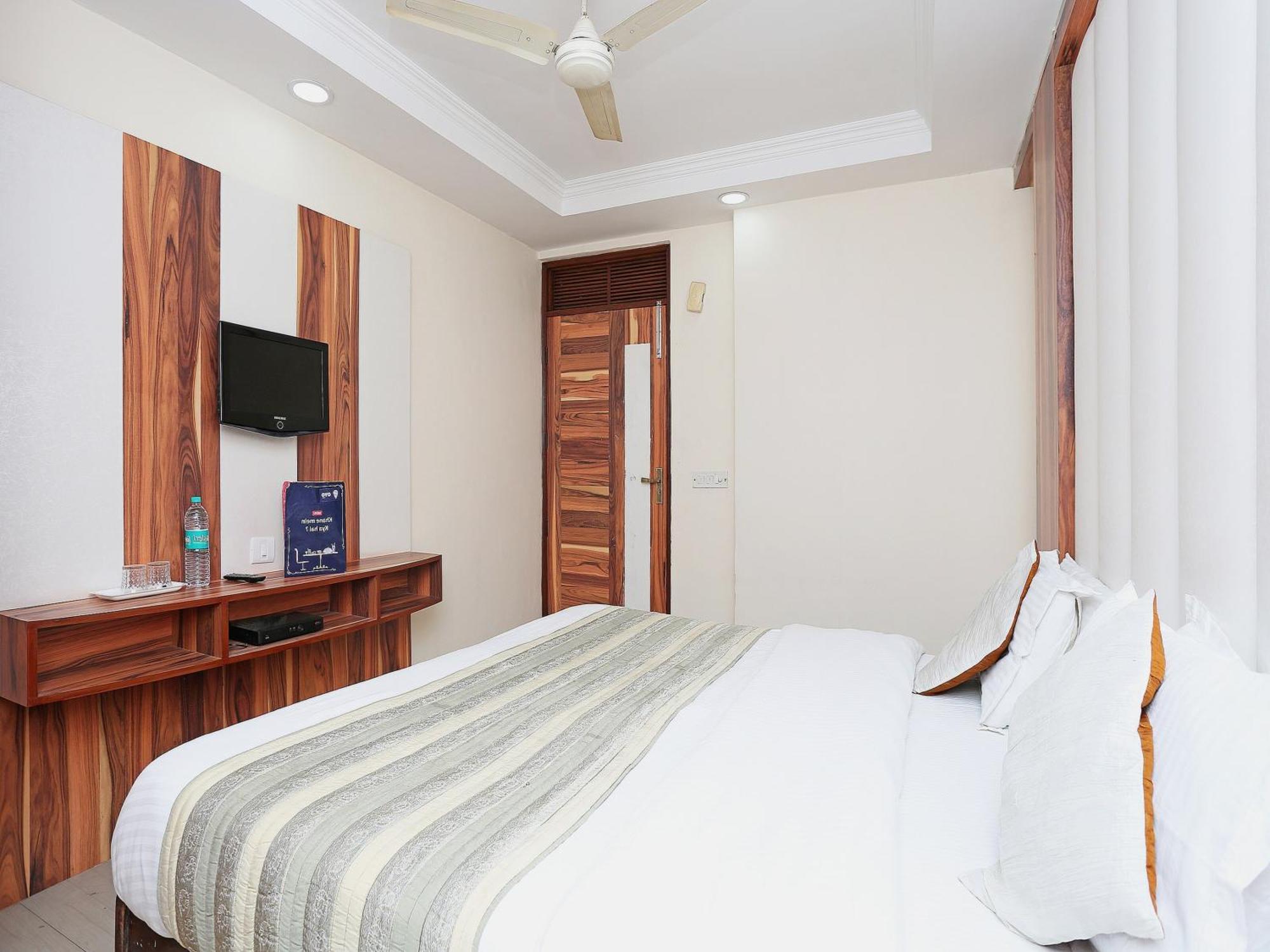 Oyo Flagship Hotel F Five Neu-Delhi Exterior foto