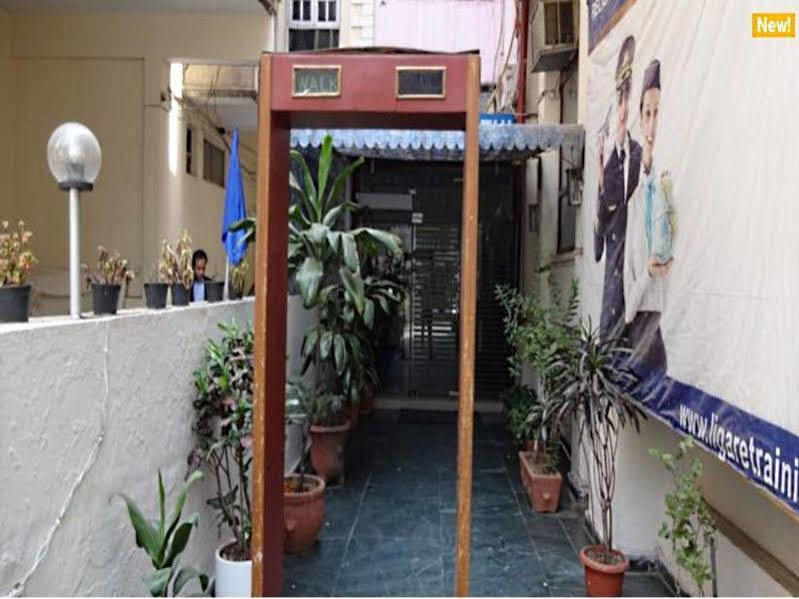 Oyo Flagship Hotel F Five Neu-Delhi Exterior foto